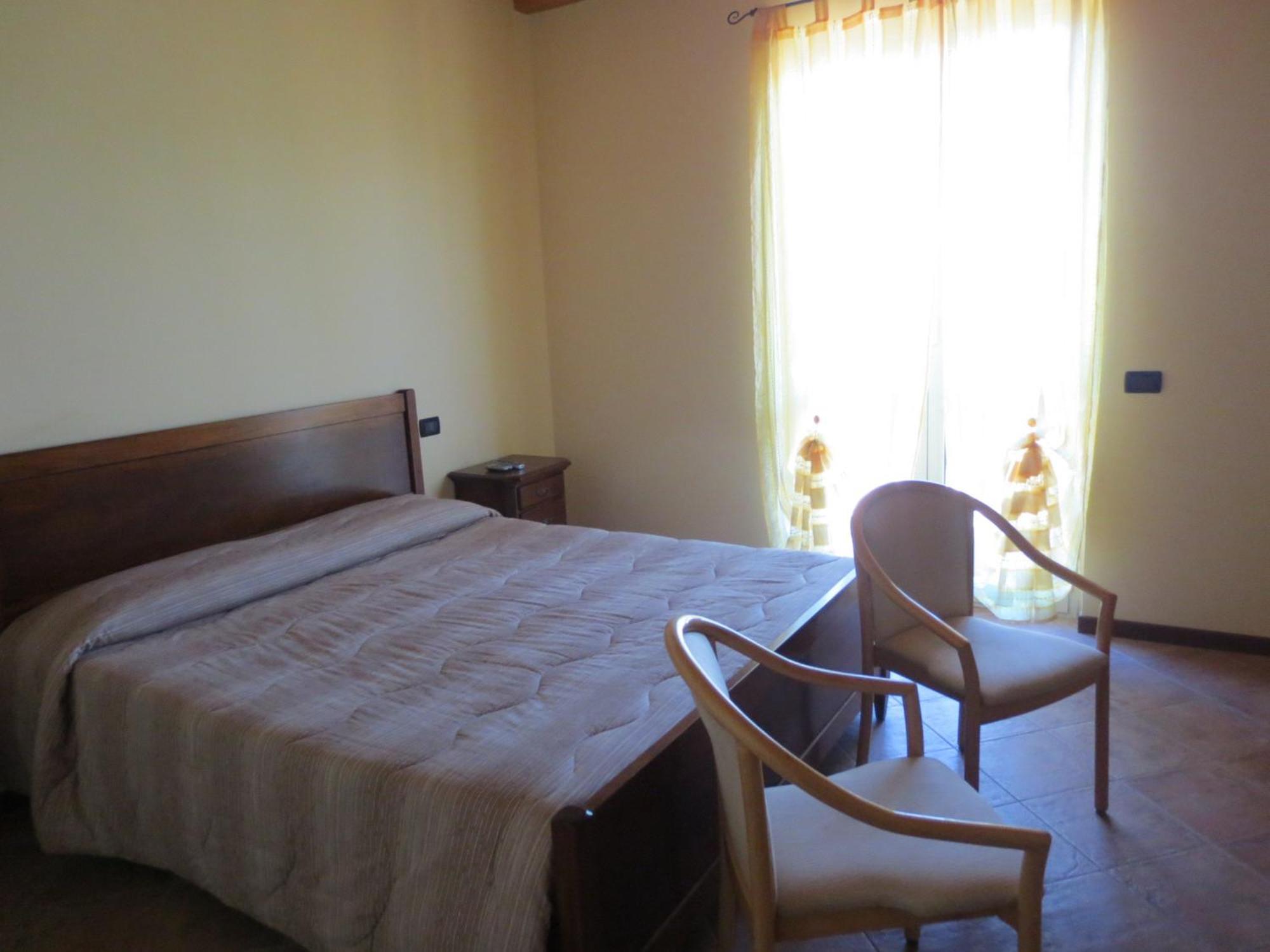 Agriturismo Parco Del Chiese Bedizzol Quarto foto